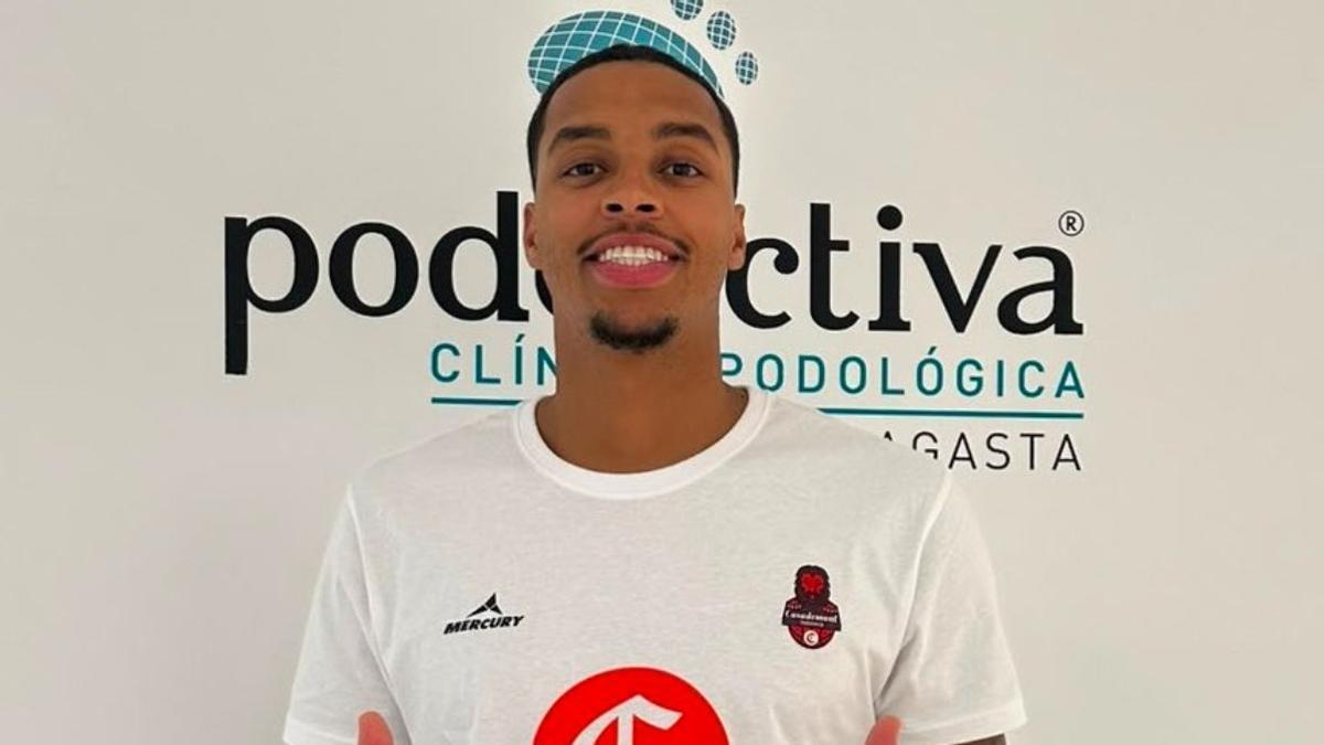 Caleb Homesley, el pasado miércoles tras su llegada a Zaragoza.
