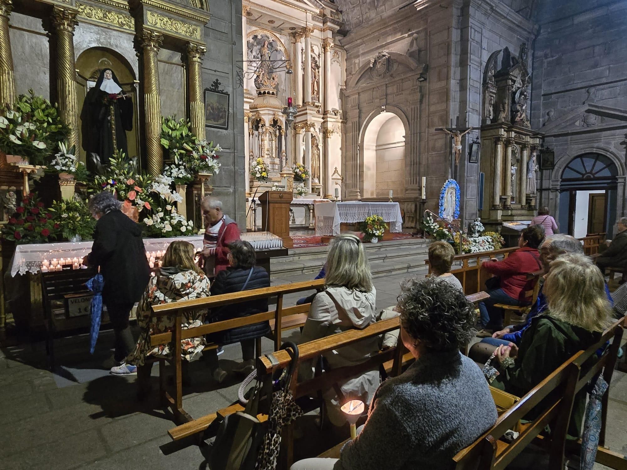 Los actos religiosos de Santa Rita 2024 han dado comienzo en la iglesia conventual de Vista Alegre (Vilagarcía).