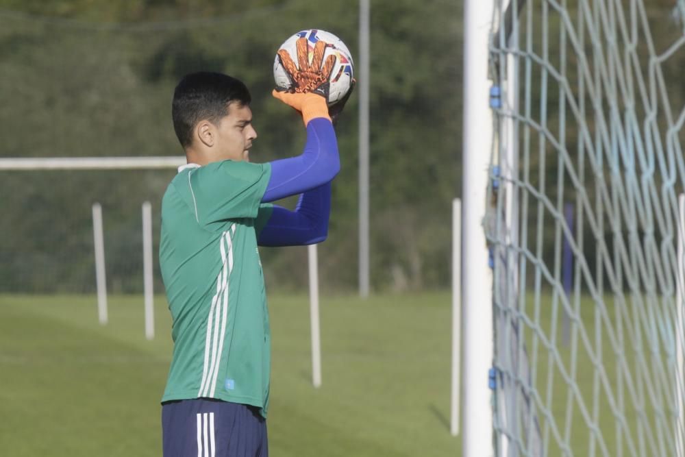 Entrenamiento del Oviedo en El Requexón