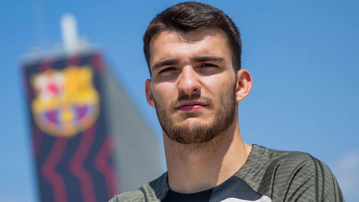 Palomino quiere seguir creciendo en el Barça