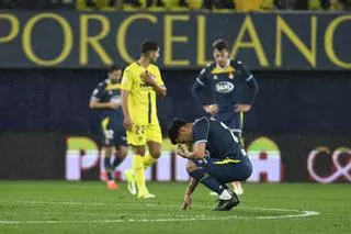 Un Espanyol de mal en peor se lleva un revolcón en Vila-real: "Hay que ser autocríticos, pero no nos vamos a pegar un tiro"