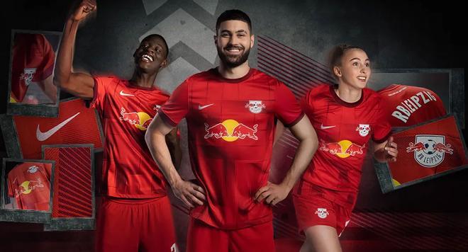 La camiseta visitante del RB Leipzig para la temporada 2022/23