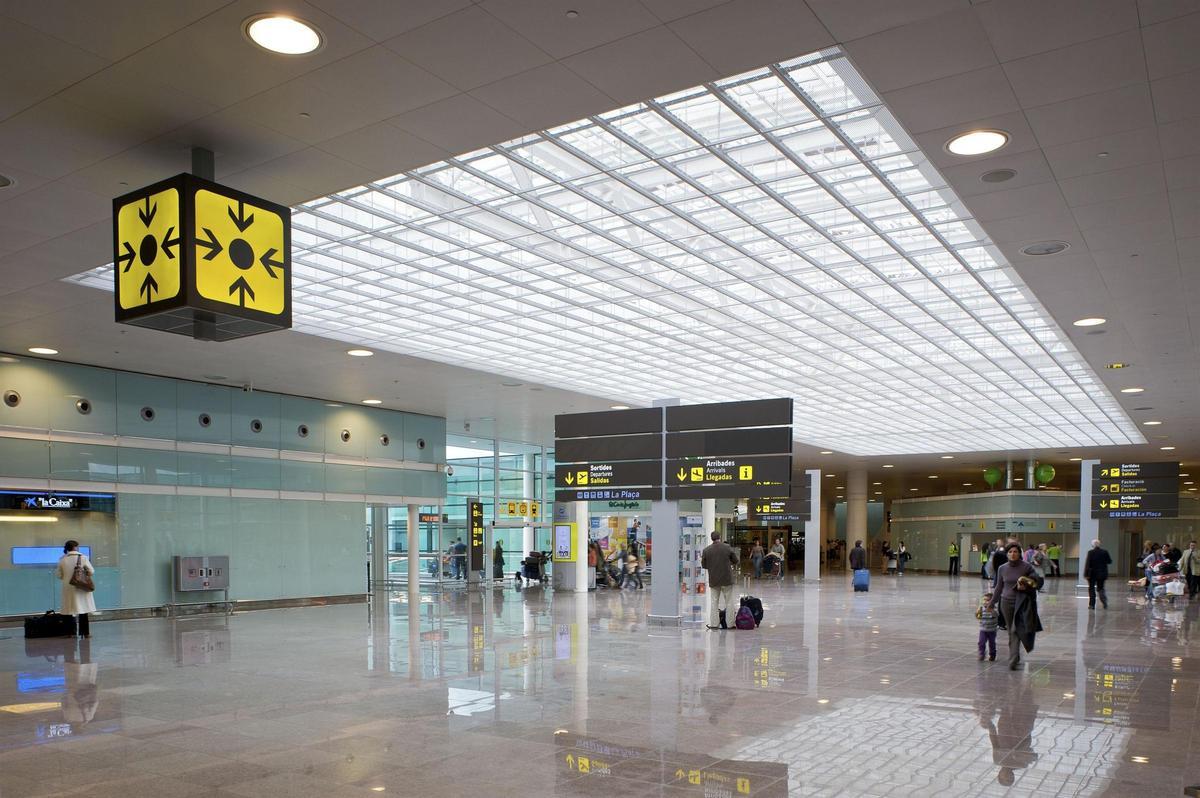 Ofertas del SEPE para trabajar en aeropuertos de toda España