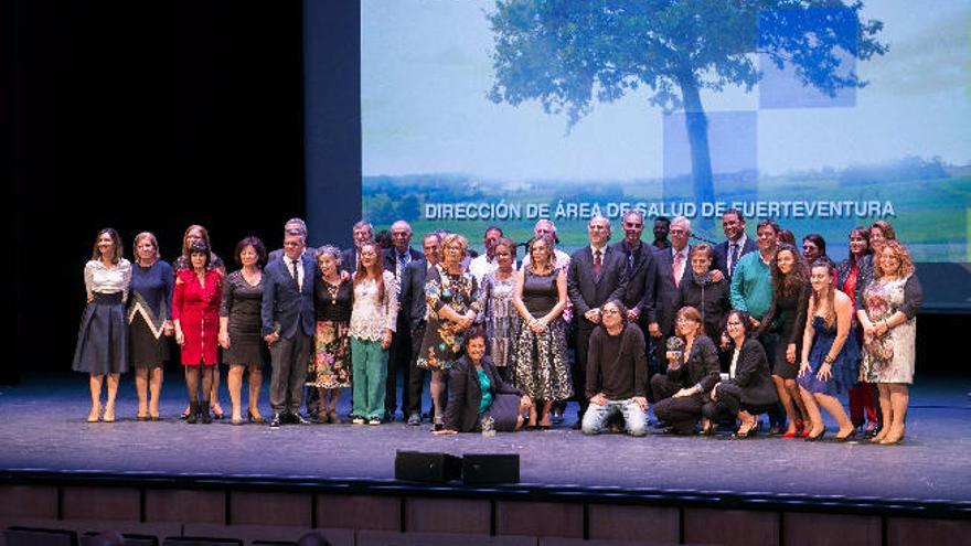 Premio a la historia sanitaria de la Isla