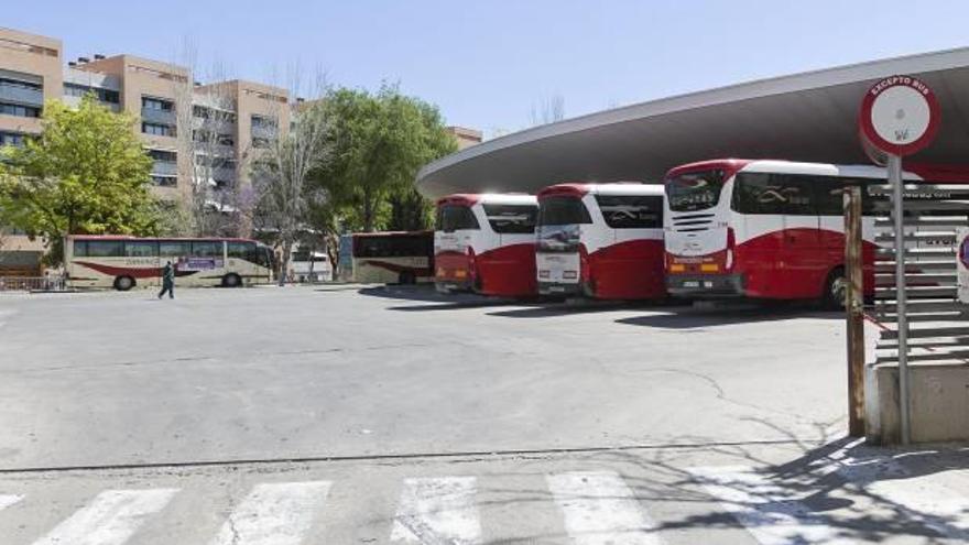 El Consell revisará todas las licencias de autobuses que operan en la Safor