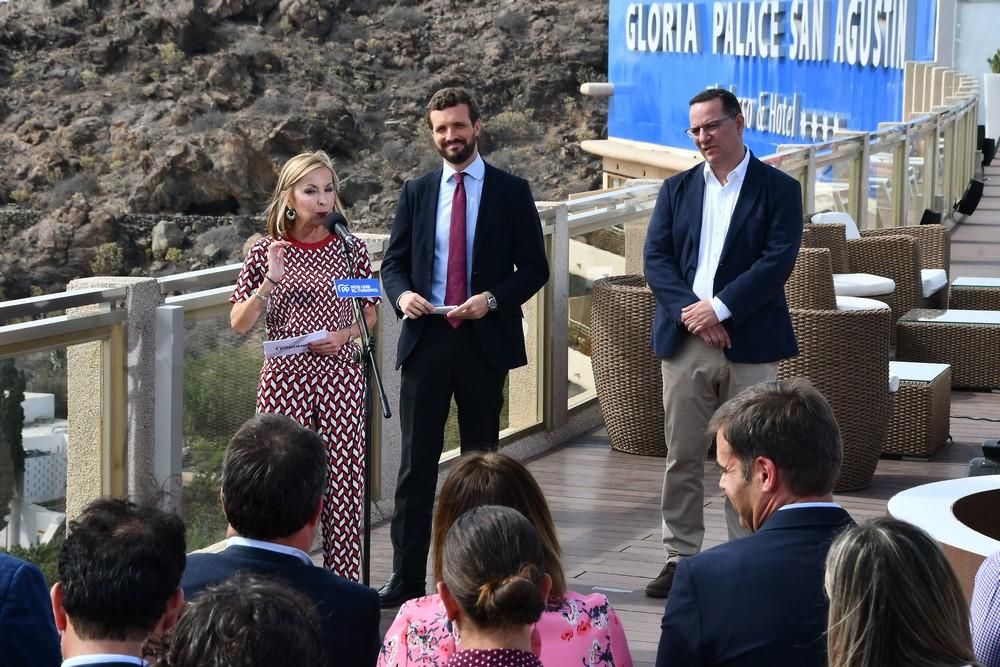 Encuentro de Pablo Casado (PP) con hoteleros en el sur de Gran Canaria