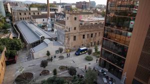 Vista de La Escocesa, en el barrio del Poblenou, durante el desalojo del pasado octubre.