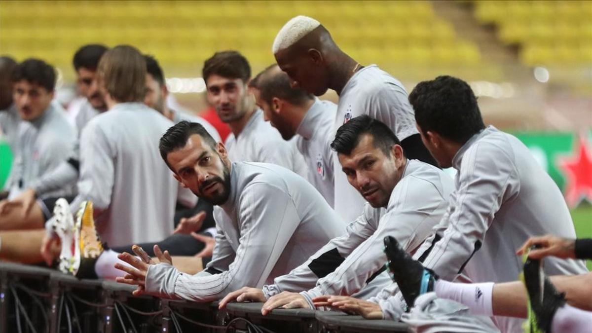 El Besiktas, Negredo en la imagen, entrenó ya en Mónaco