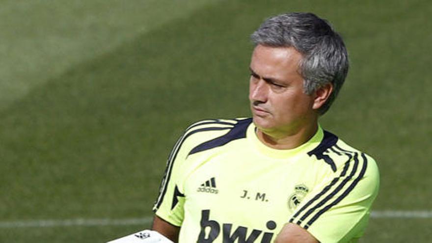 Mourinho, en el entrenamiento.