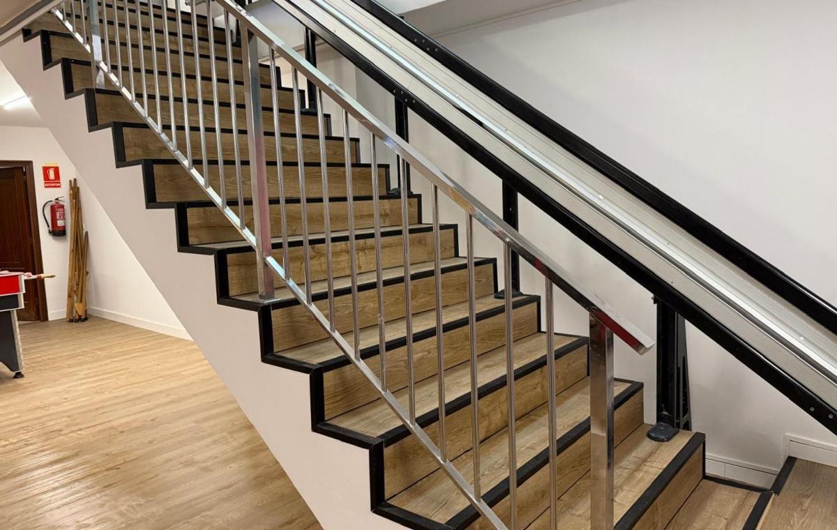 El aspecto de las renovadas escaleras. | FDV