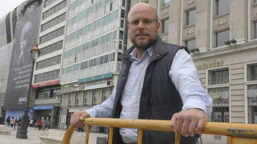 Carlos Trabazo, arquitecto autor del proyecto de demolición parcial del edificio Conde de Fenosa.