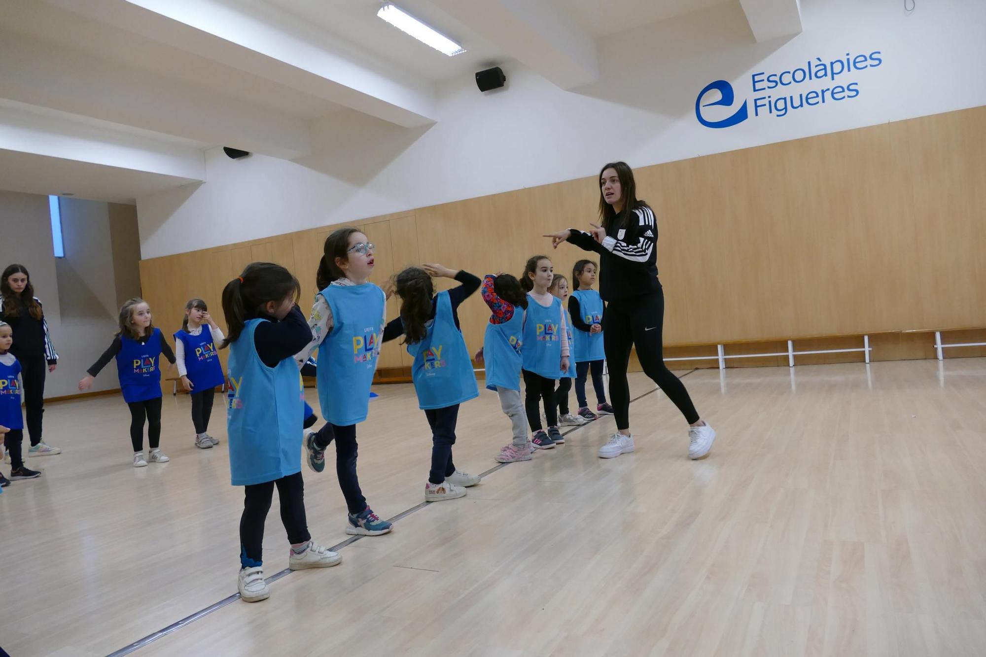 Les Playmakers d’Escolàpies Figueres reben la visita de la Federació Catalana de Futbol