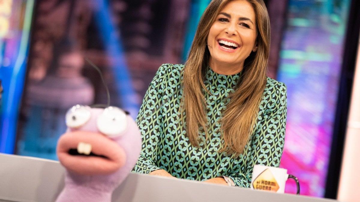 Nuria Roca en 'El Hormiguero' con un conjunto de Mango