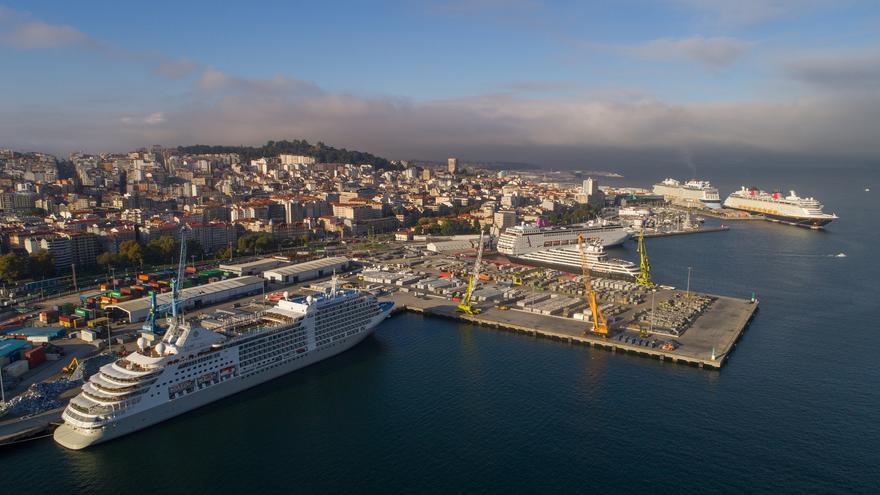 Un desembarco histórico baña Vigo de un crisol cultural