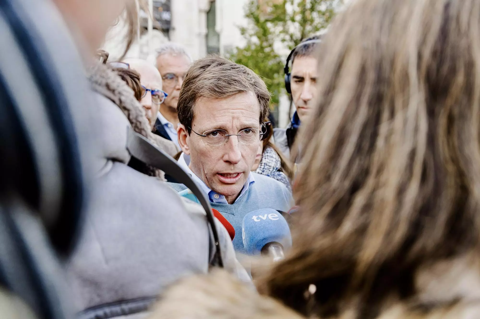 Almeida: "En estos momentos el PSOE es indistinguible de Junts, de ERC y de Bildu"