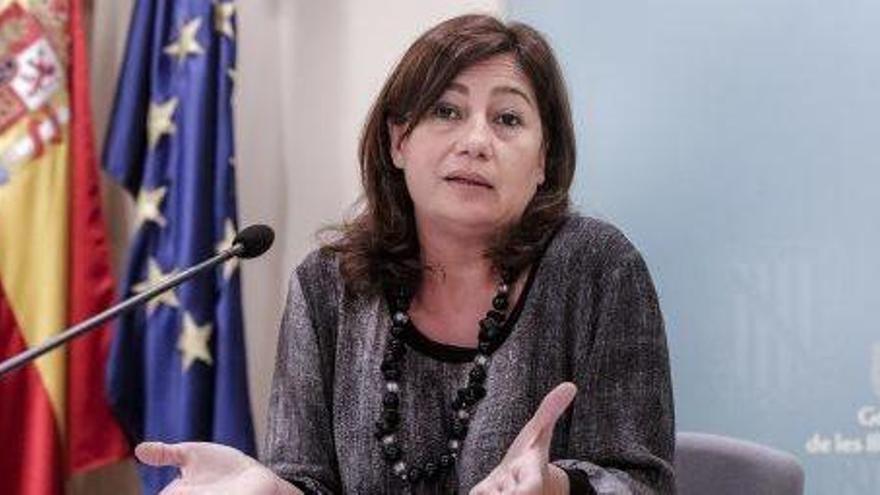 La presidenta del Govern, Francina Armengol, ayer anunciando la salida de Mateu del Govern.