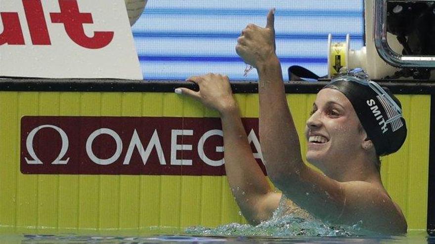 Regan Smith pulveriza el tope mundial de Missy Franklin en los 200 espalda