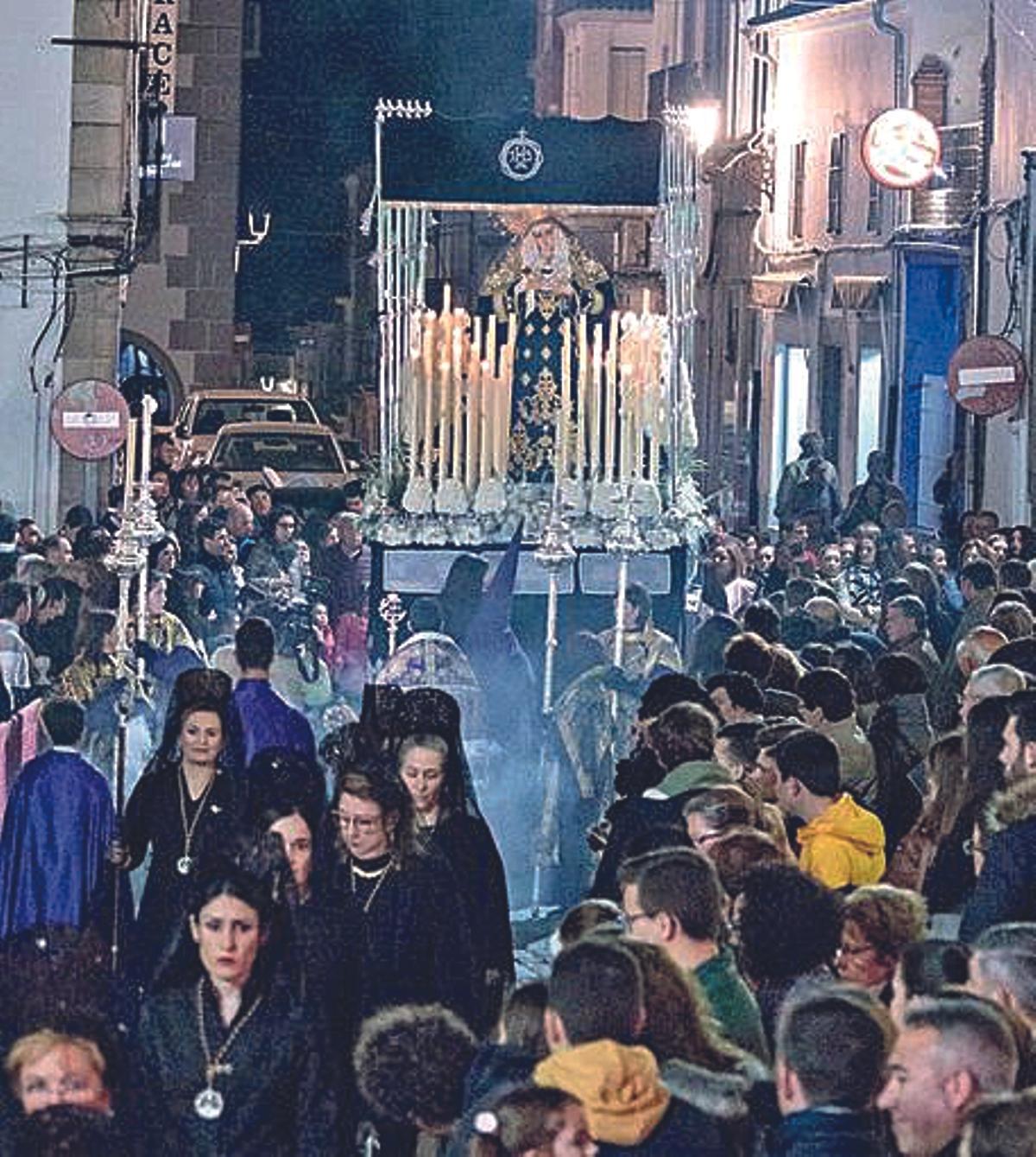 Virgen Dolorosa en la noche del Miércoles Santo.