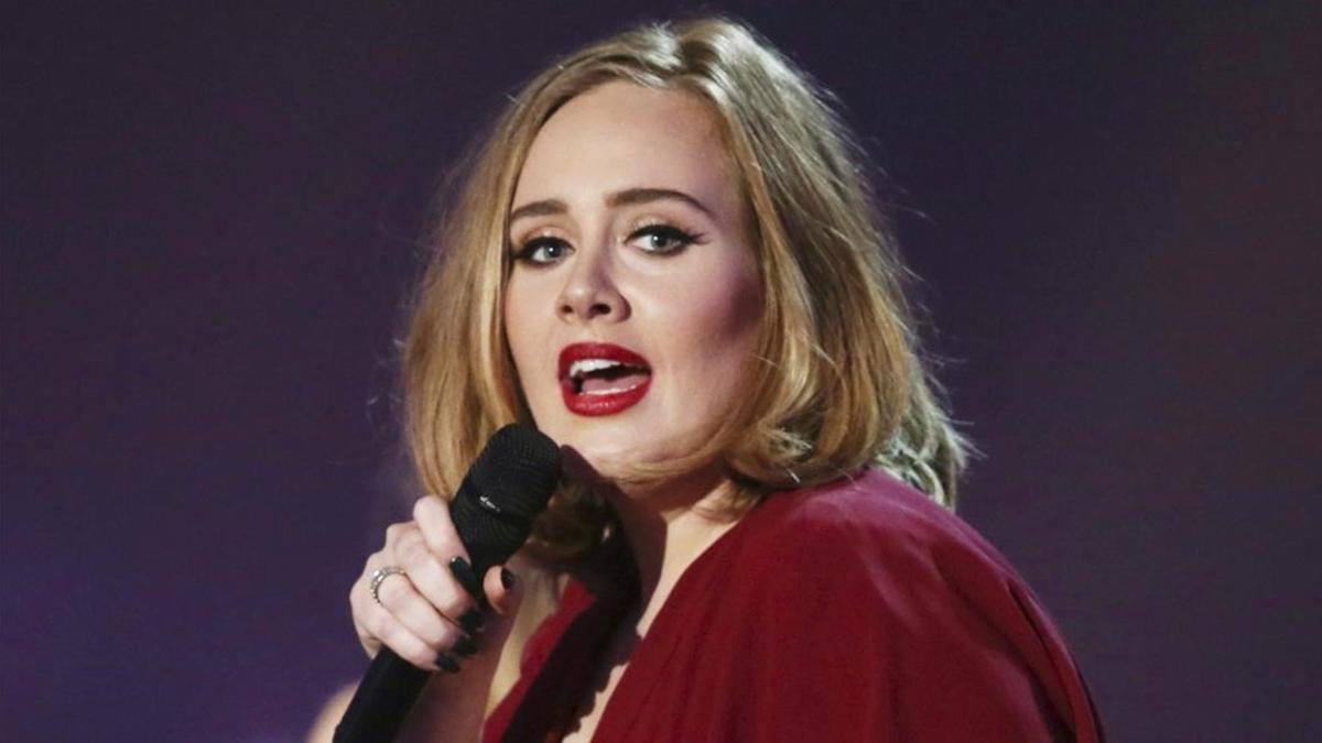lmmarco36113749 file   this feb  24  2016 file photo shows adele onstage at 170105181514