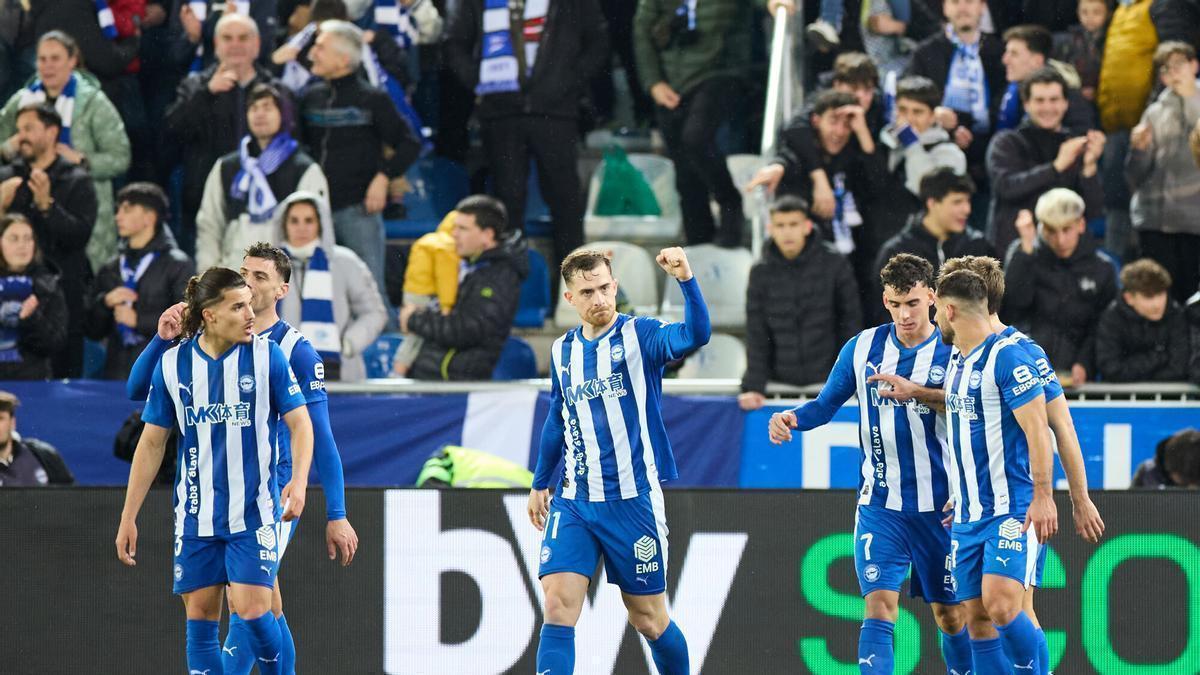 Toni Martinez of Deportivo Alaves celebrates after scoring the team's first goal during the LaLiga EA Sports match between Deportivo Alaves and Villarreal CF at Mendizorrotza on March 13, 2026, in Vitoria, Spain. AFP7 13/03/2026 ONLY FOR USE IN SPAIN. Ricardo Larreina / AFP7 / Europa Press;2026;SPORT;ZSPORT;SOCCER;ZSOCCER;Deportivo Alaves v Villarreal CF - LaLiga EA Sports;