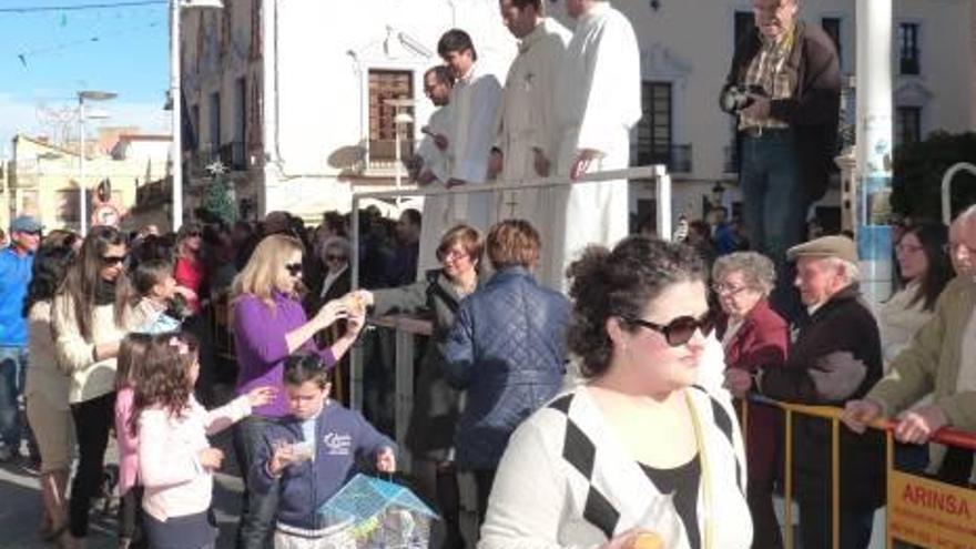 La Ribera celebra unas fiestas de Sant Antoni con un recuperado vigor