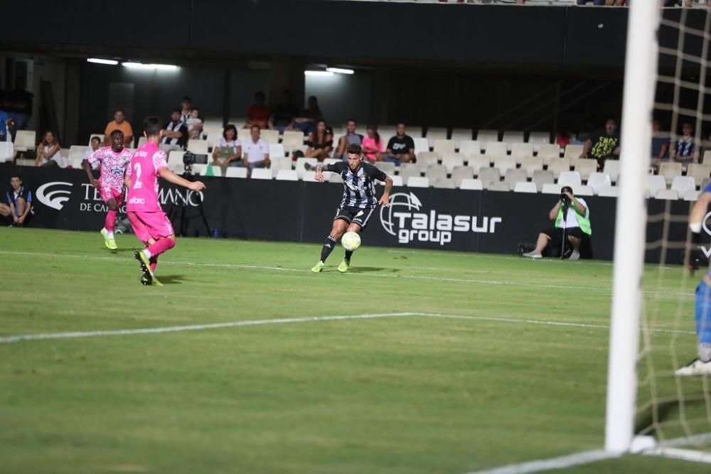 El FC Cartagena da por bueno el empate