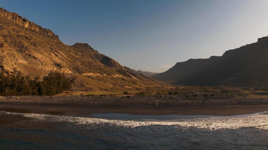El acceso a la playa de Veneguera  reabrió hoy a las 16:00 horas
