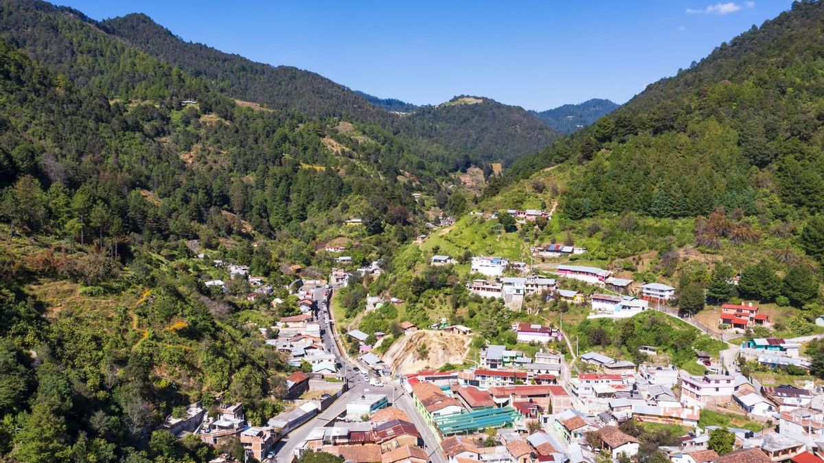 En este precioso pueblo de montaña la esencia principal es el cobre.