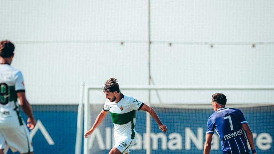 El Elche vence y convence antes de arrancar la competición oficial