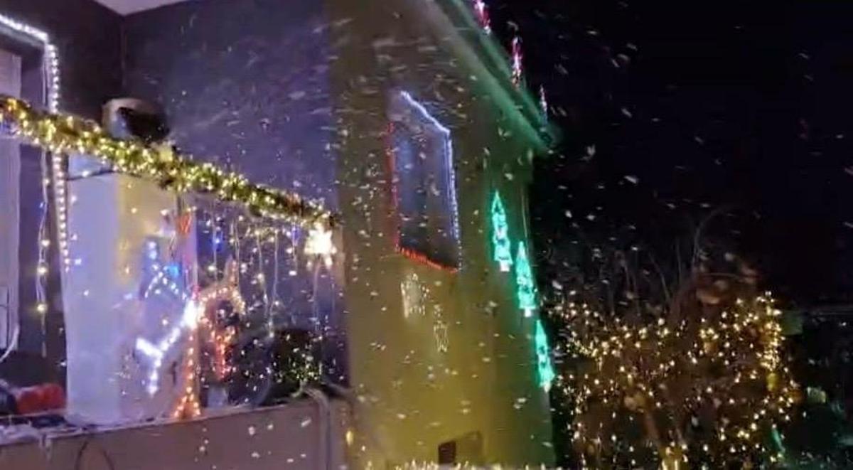 Galería | Casa con iluminación navideña