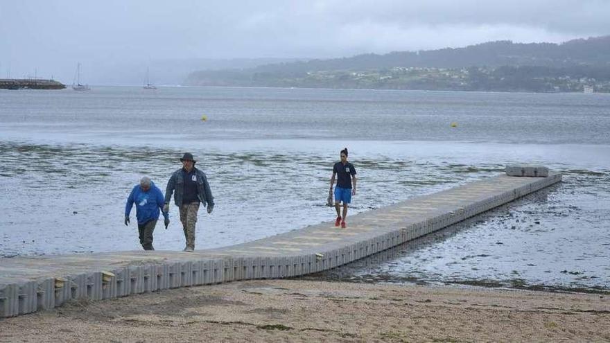 Costas desiste por segunda vez del concurso para regenerar la playa urbana de Sada