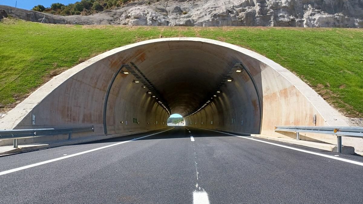 El nuevo tramo de la A-21 entre Sigüés y Tiermas