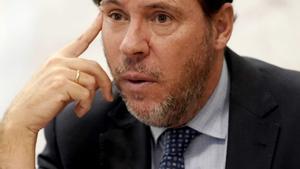 Óscar Puente: "Estic valorant seriosament comprar trens a la Xina"