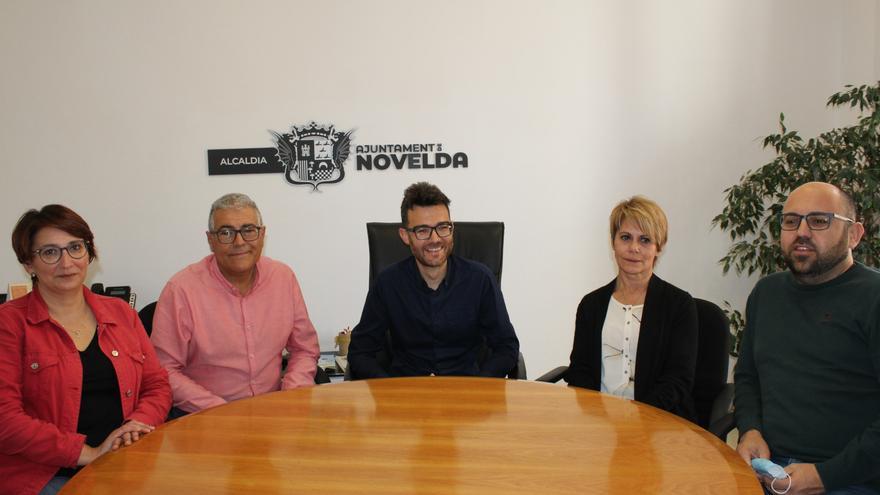 El alcalde de Novelda reestructura su gobierno a un año de las elecciones