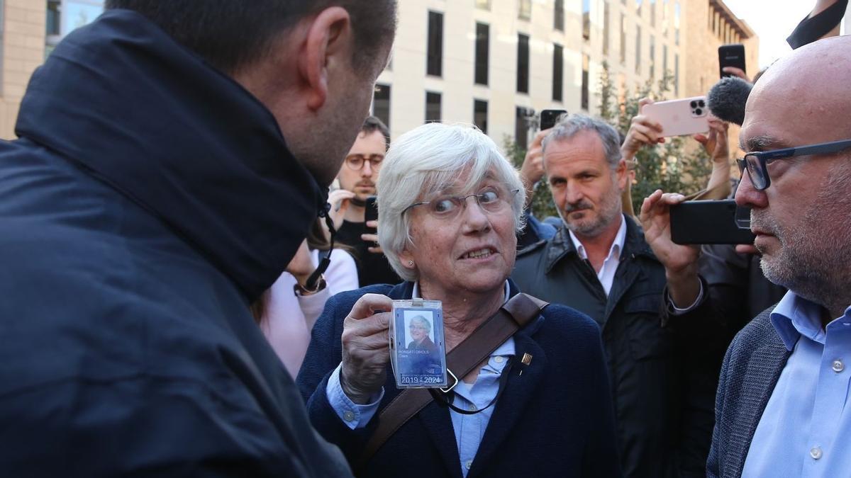 Detenida Clara Ponsatí a su vuelta a España