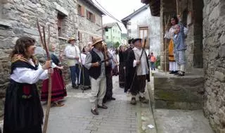 Cerredo se arma contra los franceses: la localidad de Degaña revive el día que fue capital de Asturias