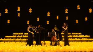 Un concert de la sèrie Candlelight amb les espelmes