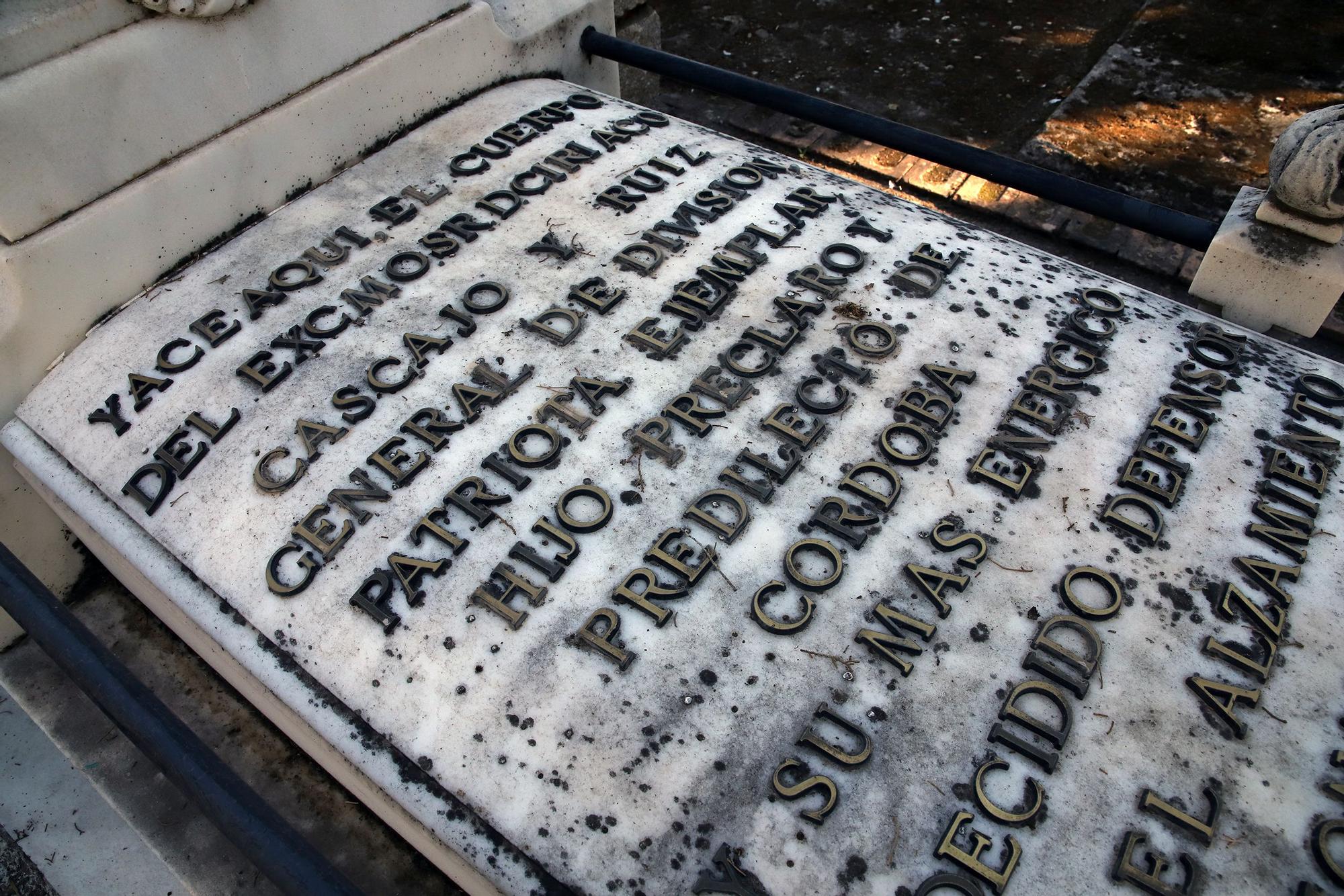 Un recorrido por la historia de Córdoba en el cementerio de La Salud