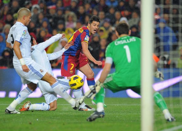 F.C. Barcelona 5 - Real Madrid 0