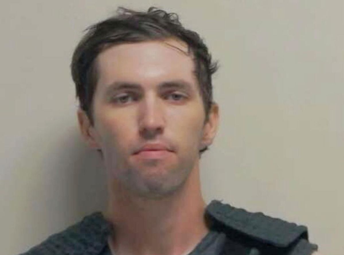 Fotografía policial de Tyler Robinson, sospechoso del asesinato de Charlie Kirk.