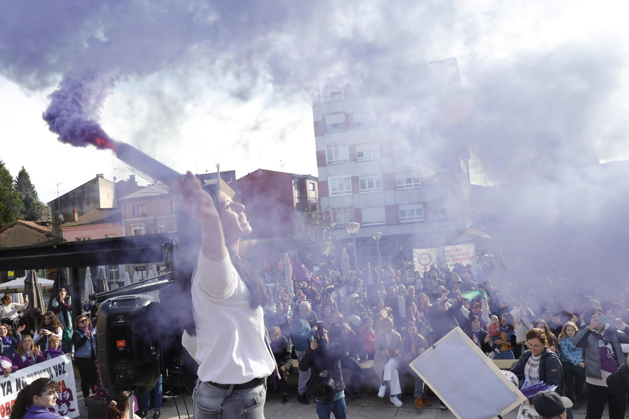 Así fue la manifestación del 25N en Pola de Siero