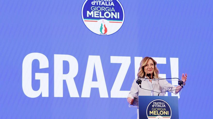 Una Meloni debilitada en la UE sufre los embistes de sus socios, fuera y dentro de Italia