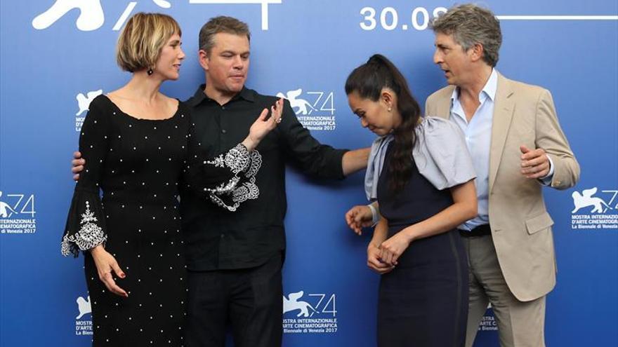 Alexander Payne encoge a Matt Damon en la Mostra de Venecia