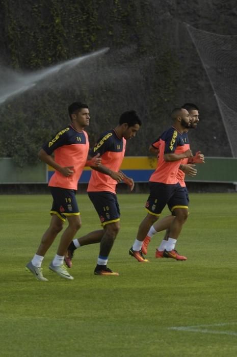 ENTRENAMIENTO DE LA UD LAS PALMAS