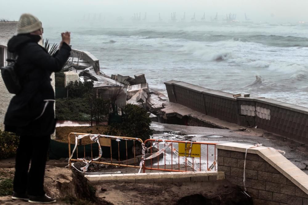 Los destrozos en la urbanización de la Casbah en el Saler