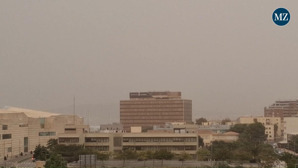 Der Saharastaub taucht Palma unter eine sepiafarbene Käseglocke