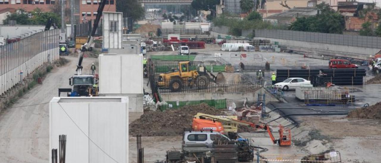 Obras del AVE en la estación del Carmende Murcia.