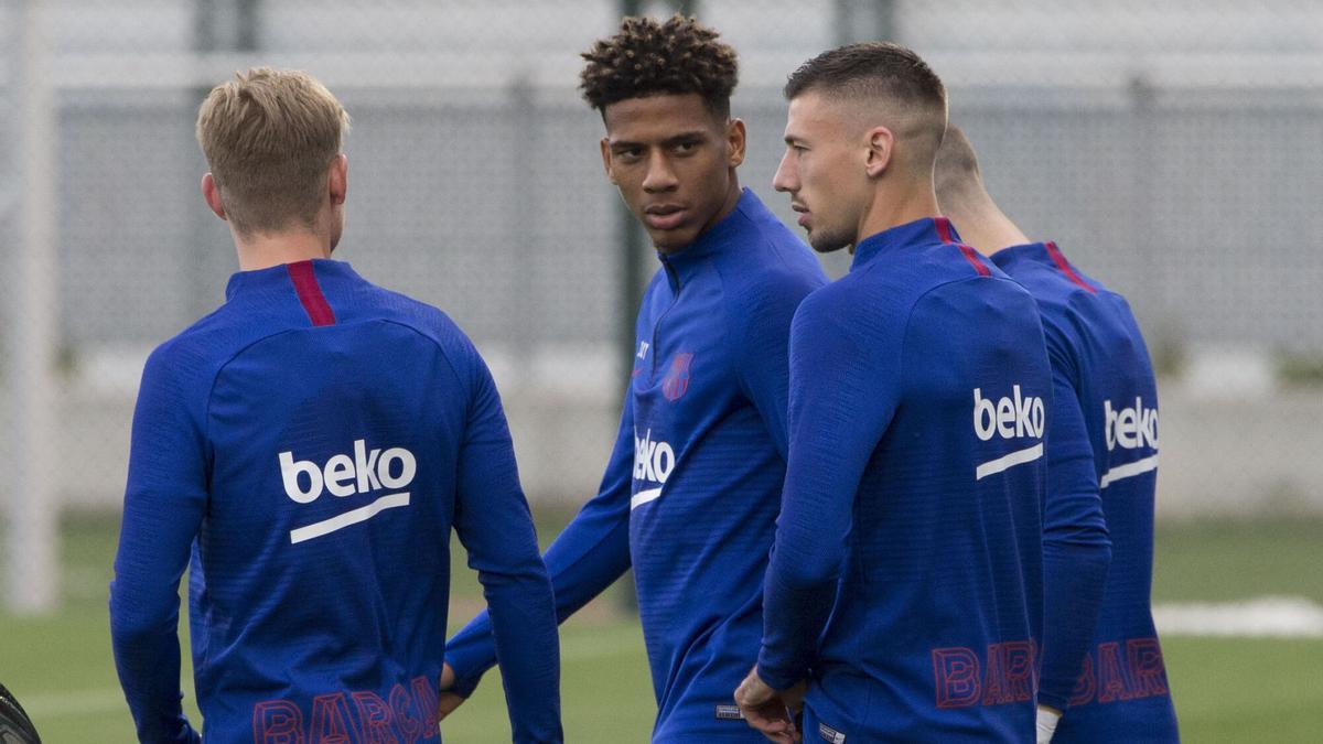 Lenglet: "Estoy muy orgulloso de formar parte de este equipo y de este club"