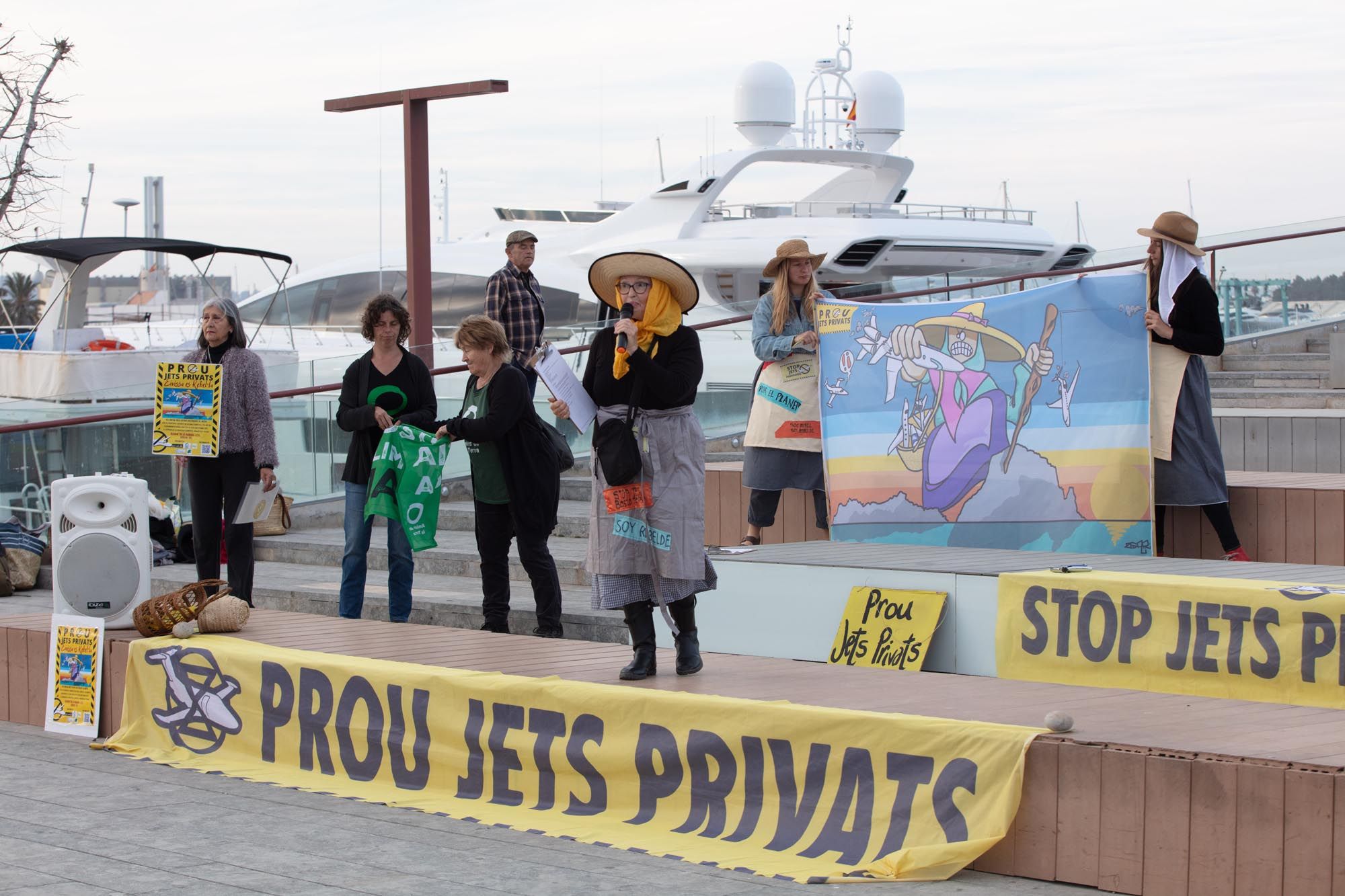 Protesta contra los jets privados en Ibiza