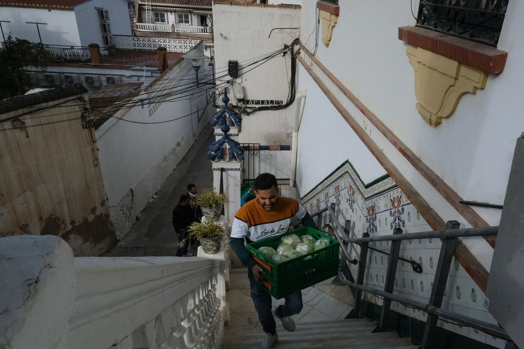 Entrega de alimentos de Mercadona a Proyecto Hombre en Málaga